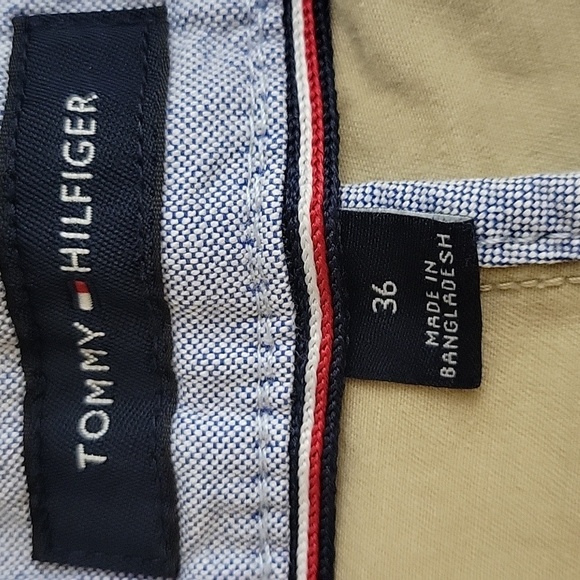 Tommy Hilfiger Men's Tan Shorts - Picture 3 of 4